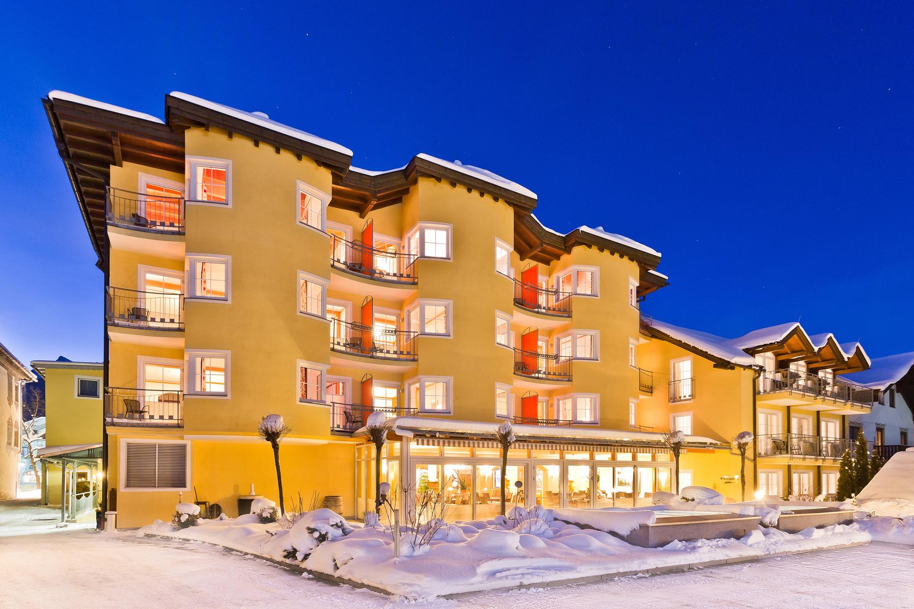 Hotel exterior Hotel exterior