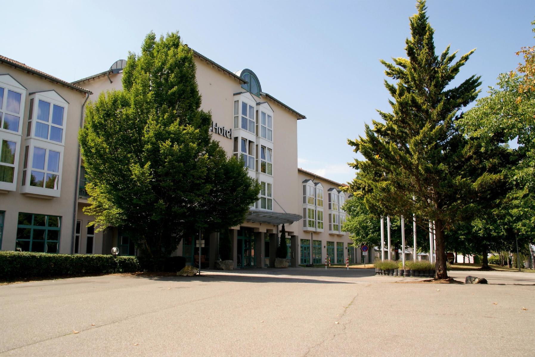 Apartment and Chalet