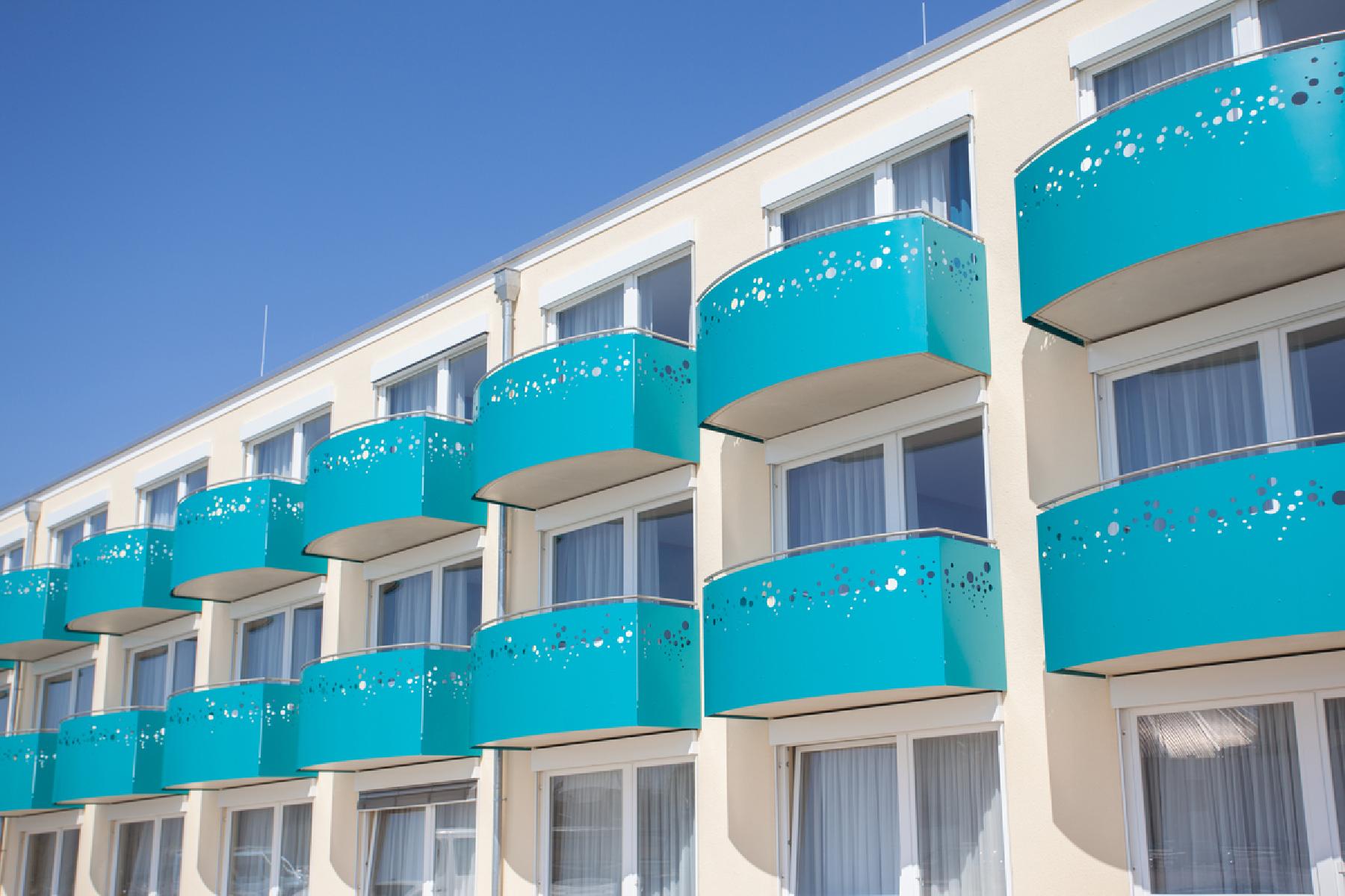 Apartment and Chalet