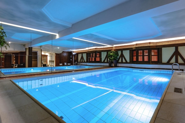 Apartment and Chalet  Apartment and Chalet