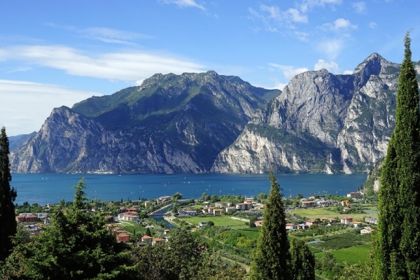 Landscape © Pixabay/Barni1 Landscape © Pixabay/Barni1