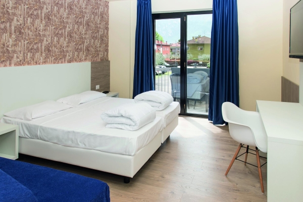 Room  Room