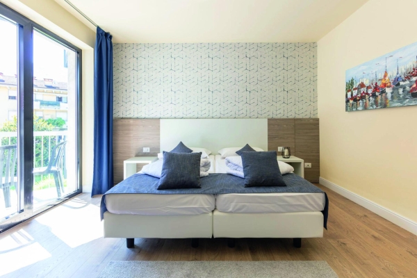 Room  Room