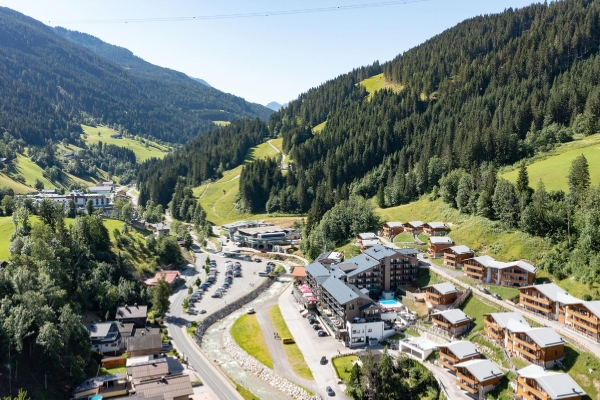 Hotel exterior  Hotel exterior