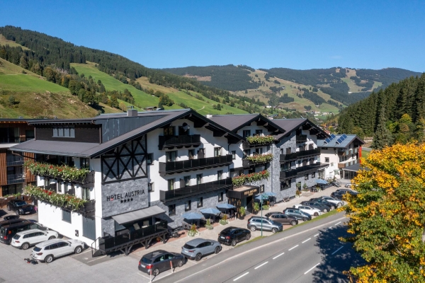 Hotel Austria Saalbach  Hotel Austria Saalbach