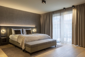 Apartment and Chalet 