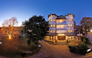 Apartment and Chalet 