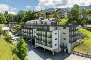 Hotel Exterior ©LorenzMasser