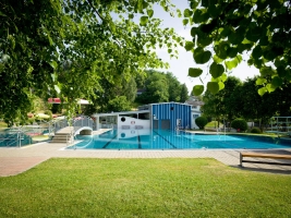 Schwimmbad Schönberg 
