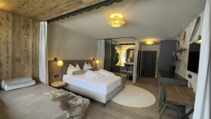 Apartment and Chalet 