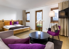Apartment and Chalet 