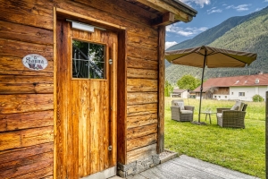 Apartment and Chalet 
