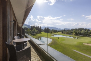 Apartment and Chalet 