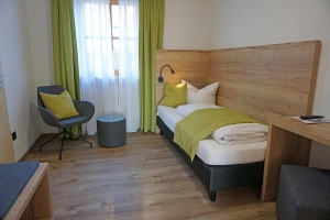 Apartment and Chalet 