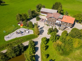 Apartment and Chalet 